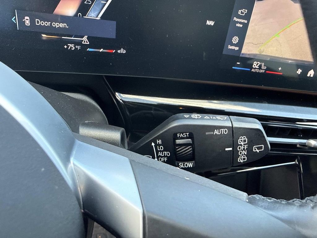 Used 2025 BMW X1 xDrive28i image 37