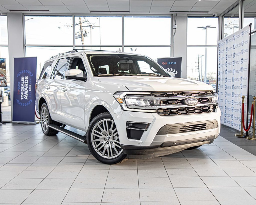 Used 2024 Ford Expedition Limited AWD/4WD image 3