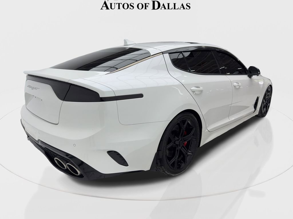 Used 2023 Kia Stinger GT2 image 10