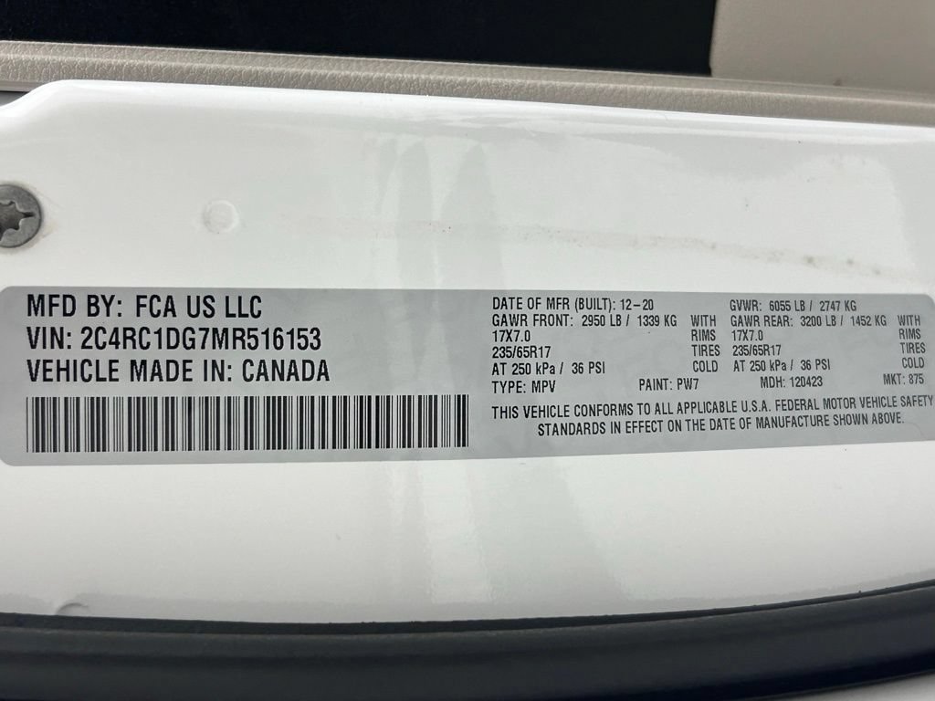 Certified 2021 Chrysler Voyager Lxi FWD image 24