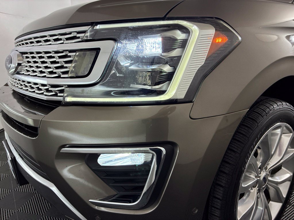 Used 2019 Ford Expedition Max Platinum RWD image 9