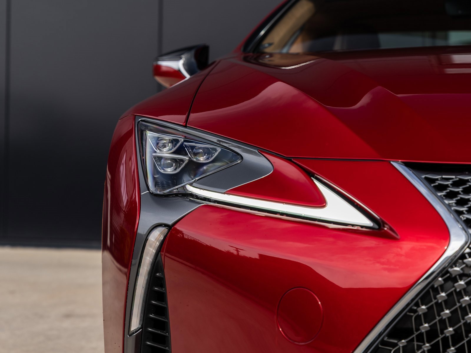 Used 2024 Lexus LC 500 Coupe w/ Performance Package image 19