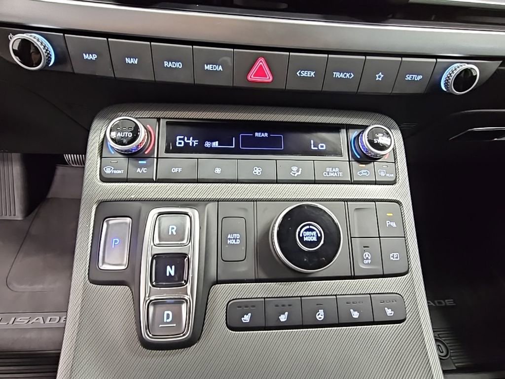 Used 2025 Hyundai Palisade SEL image 21