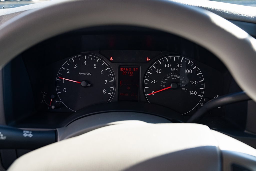 Used 2020 Nissan NV 3500 SV image 12