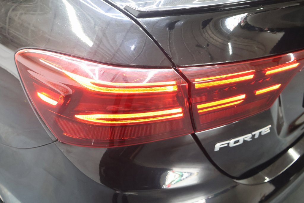 Used 2022 Kia Forte GT-Line w/ GT-Line Premium Package image 29