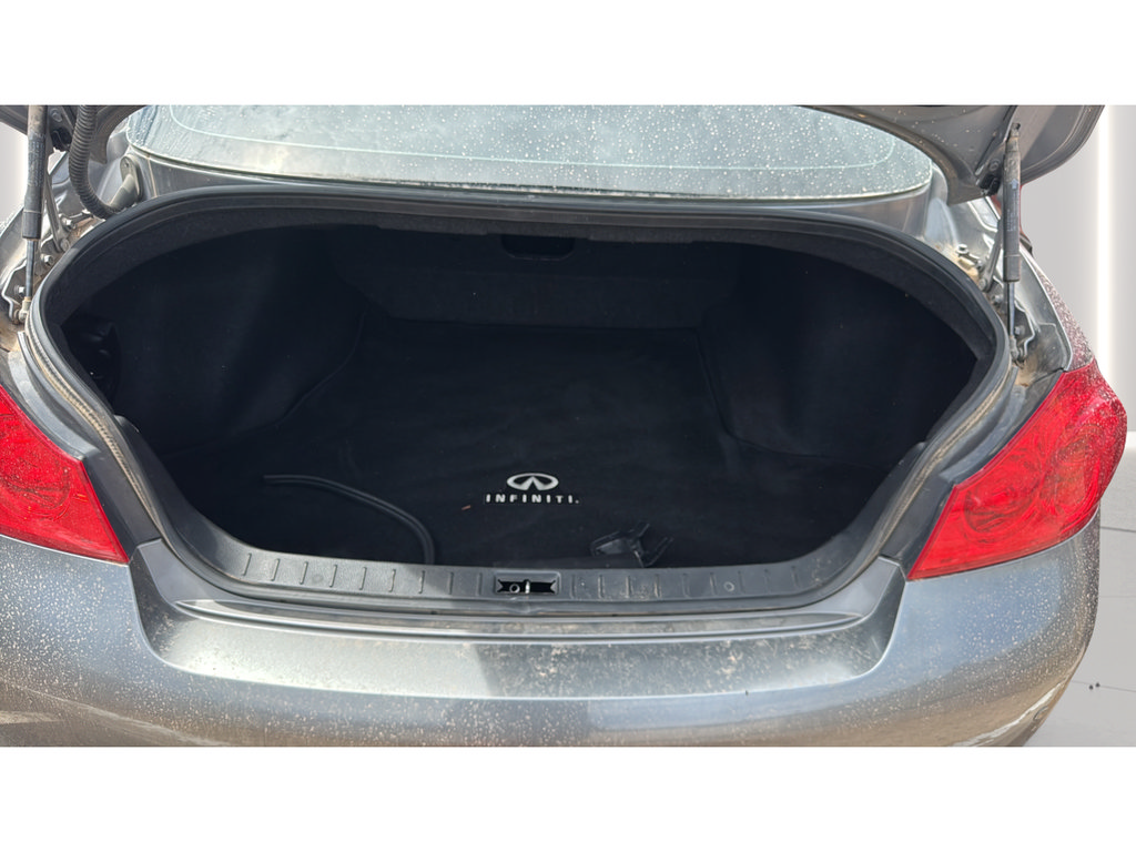 Used 2012 INFINITI G37 Journey w/ Premium Pkg RWD image 22