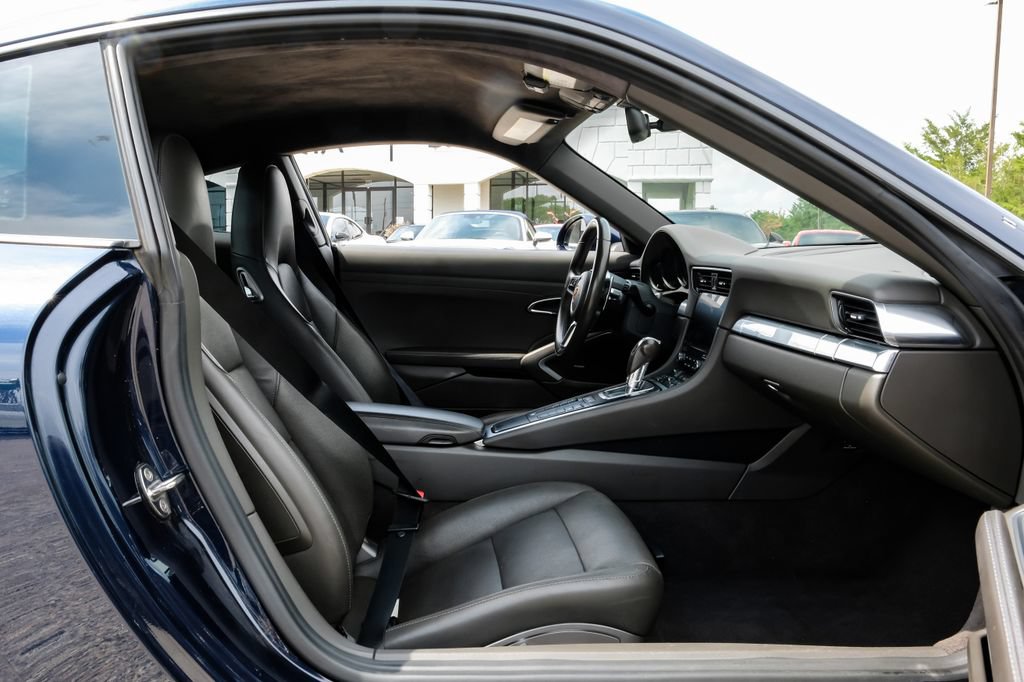 Used 2019 Porsche 911 Carrera RWD image 39