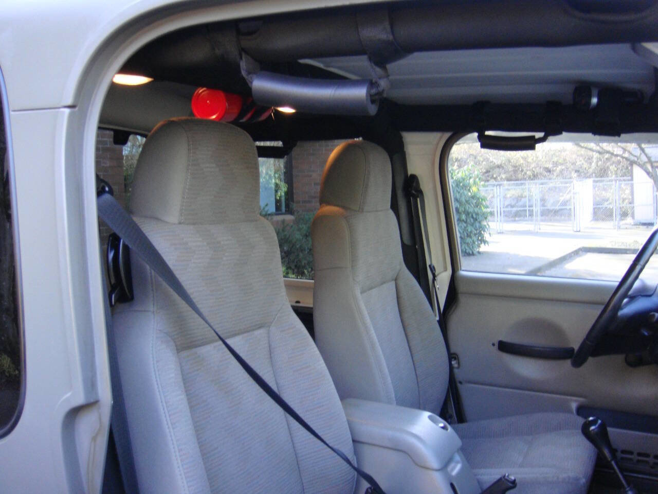 Used 2005 Jeep Wrangler Rubicon image 16