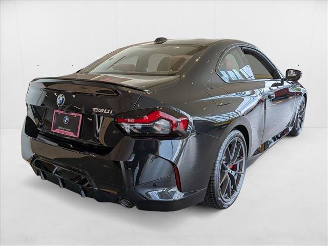 Used 2025 BMW 230i Coupe w/ M Sport Package video 2