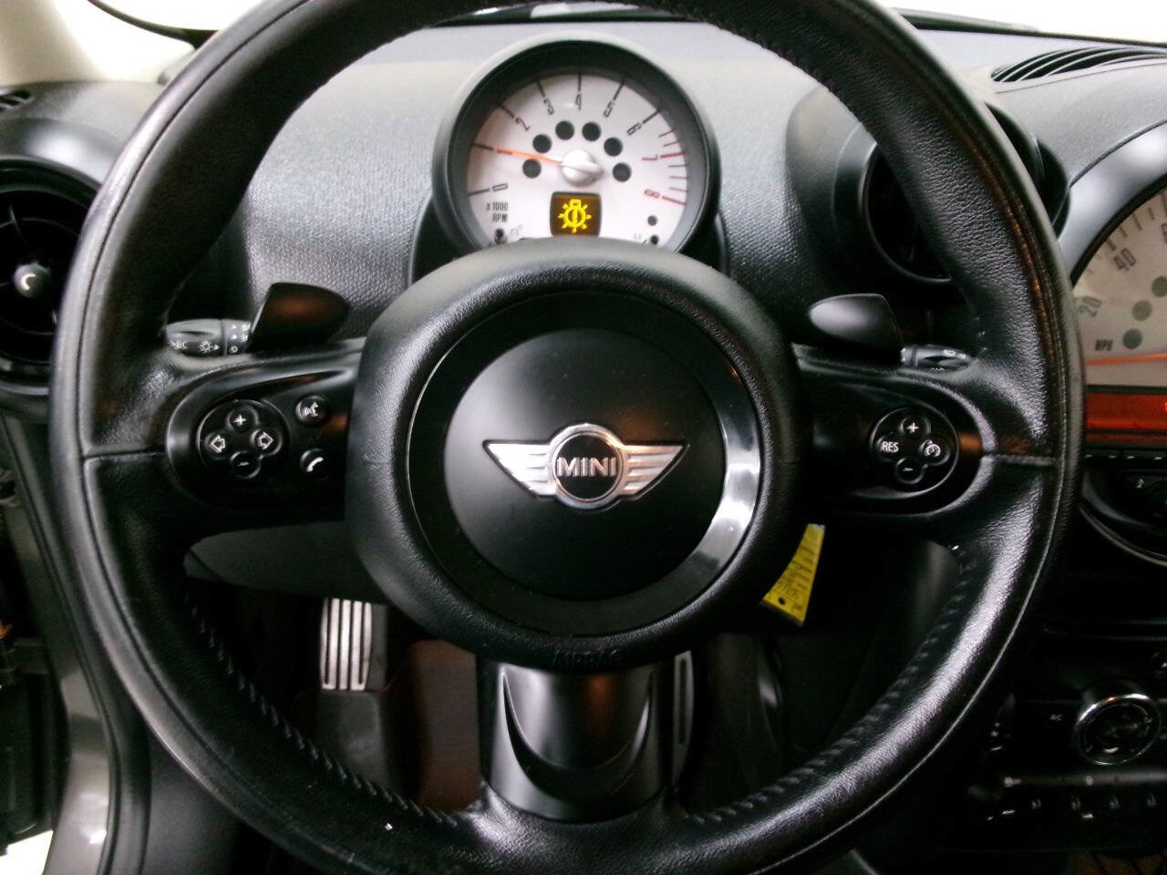 Used 2014 MINI Cooper Countryman S image 29