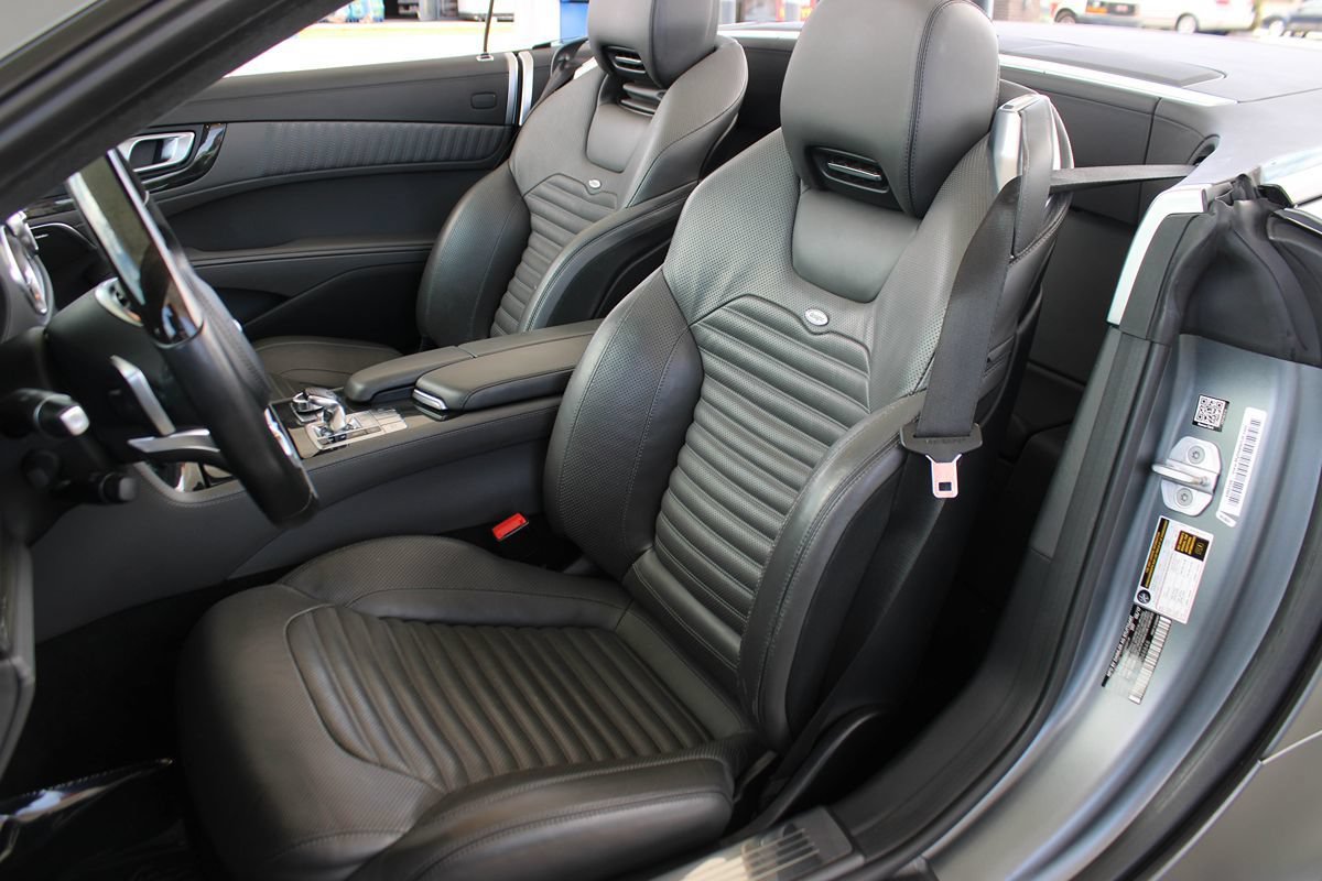 Used 2017 Mercedes-Benz SL 550 image 20