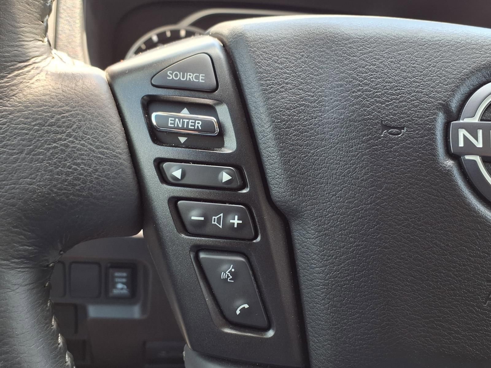 Used 2024 Nissan Frontier SV w/ SV Convenience Package RWD image 21