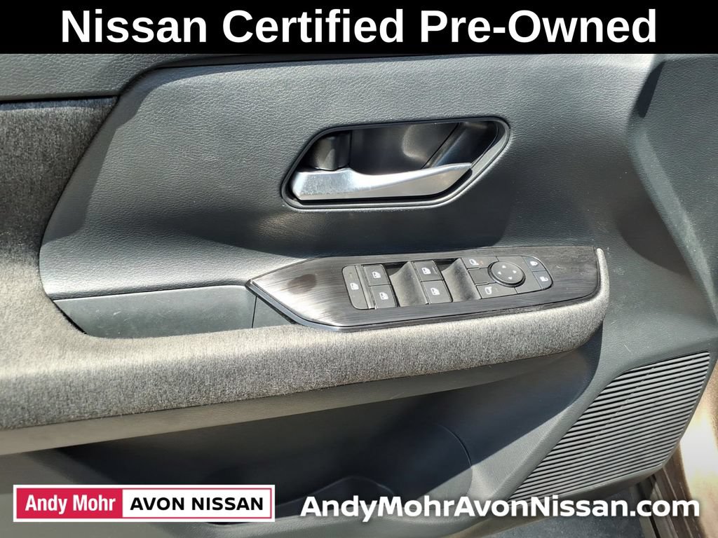 Certified 2025 Nissan Kicks SV AWD/4WD image 14