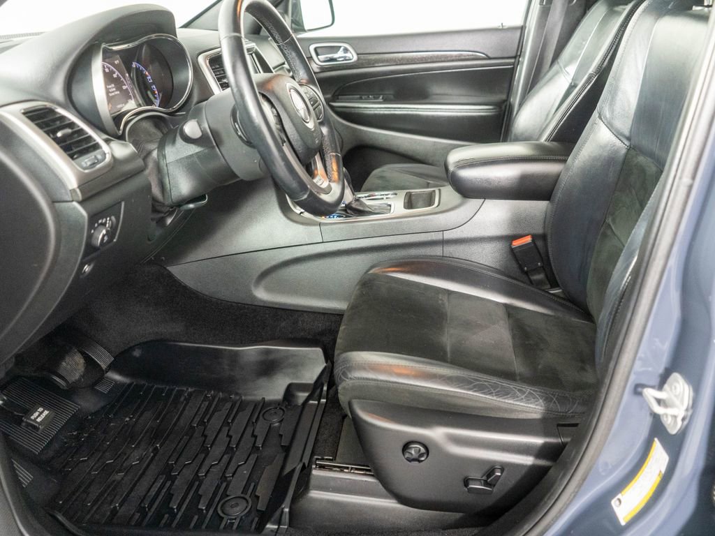 Used 2018 Jeep Grand Cherokee Altitude image 10