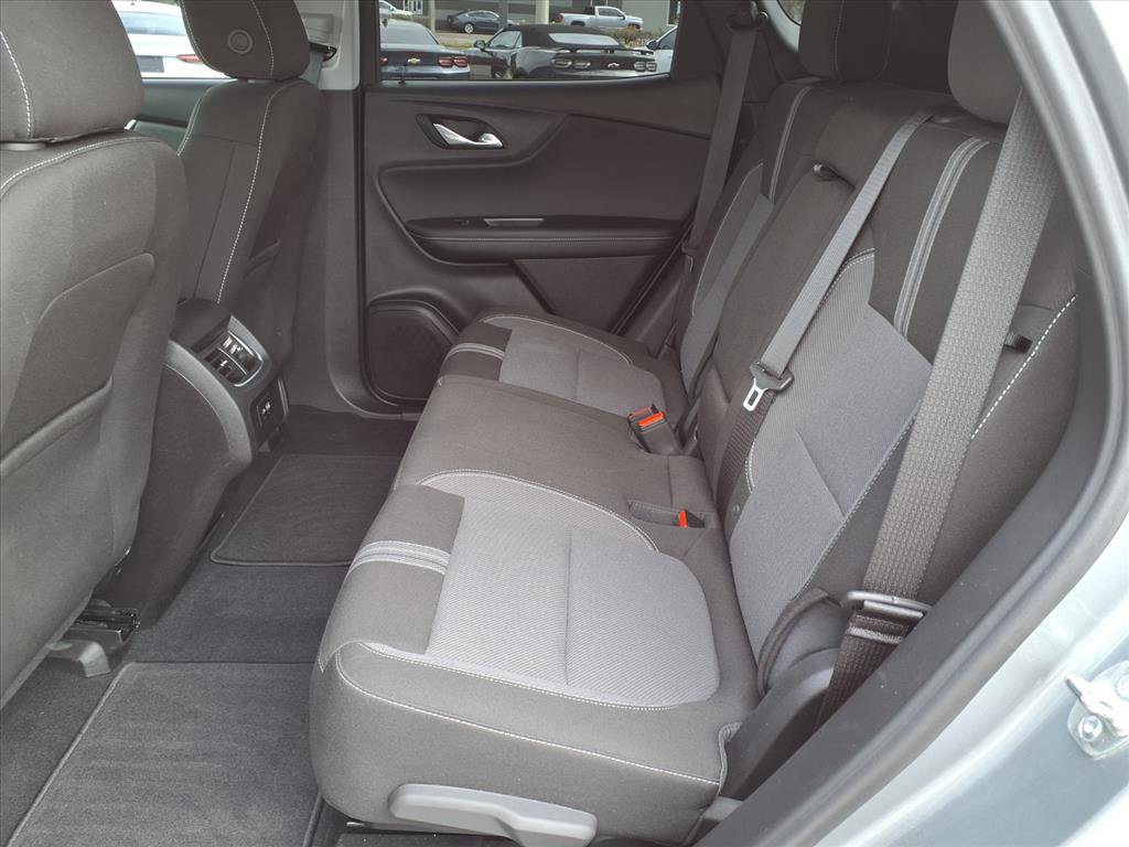 Certified 2025 Chevrolet Blazer LT w/ Midnight/Sport Edition image 13