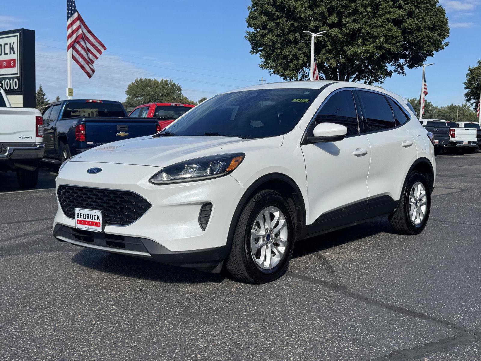 Used 2020 Ford Escape SE AWD/4WD image 3