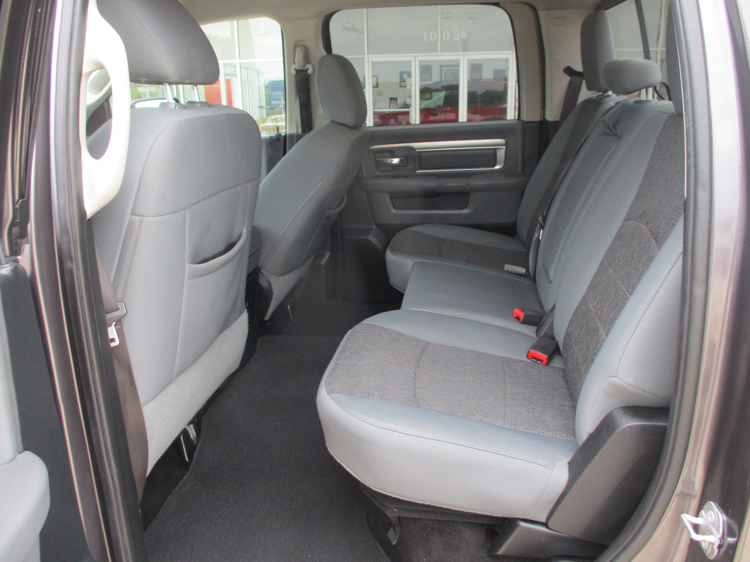 Used 2015 RAM 1500 Lone Star AWD/4WD image 15