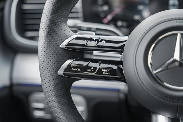 New 2026 Mercedes-Benz GLS 580 4MATIC image 28