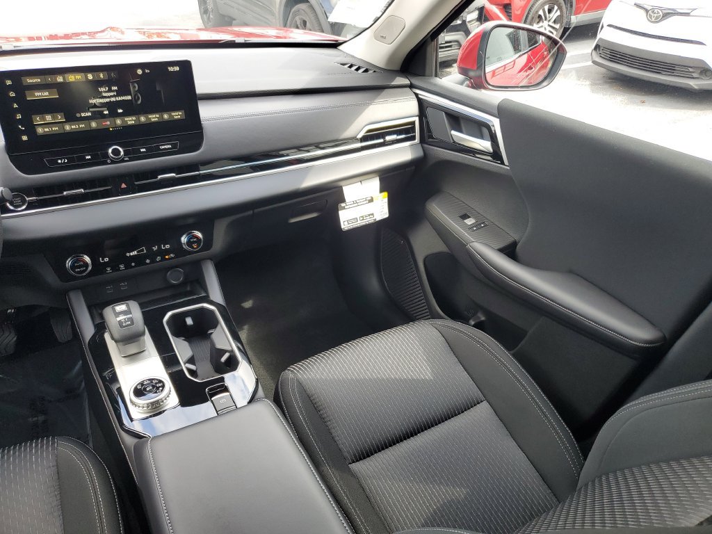 New 2026 Mitsubishi Outlander ES FWD image 16