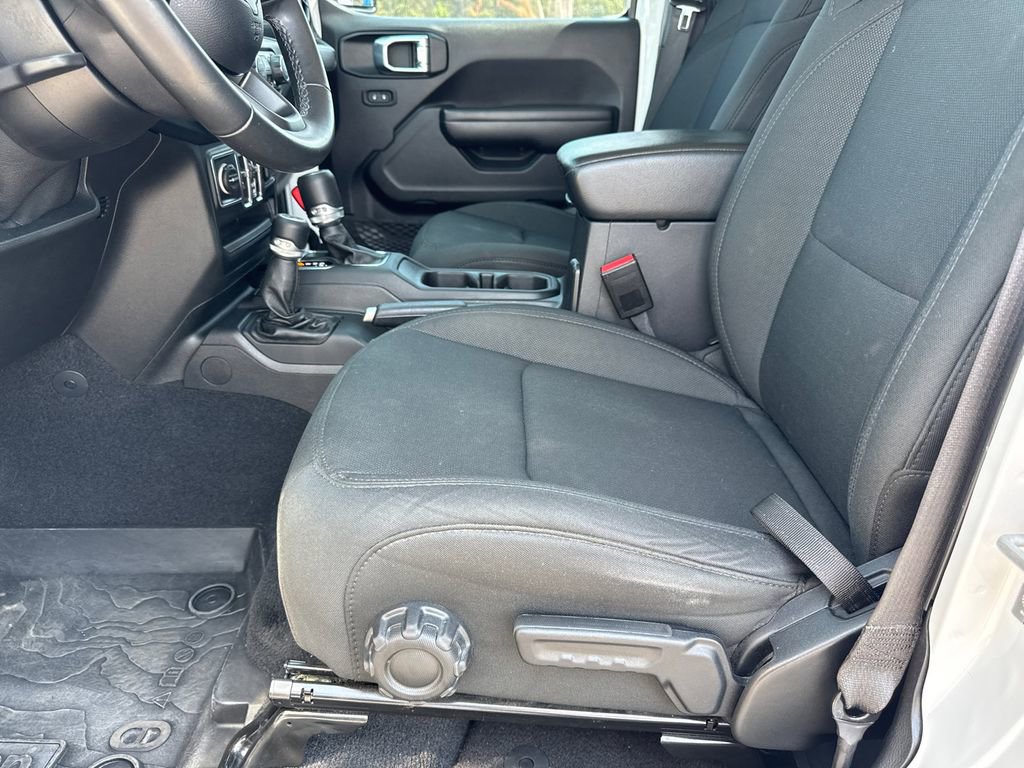 Used 2021 Jeep Gladiator Sport AWD/4WD image 10