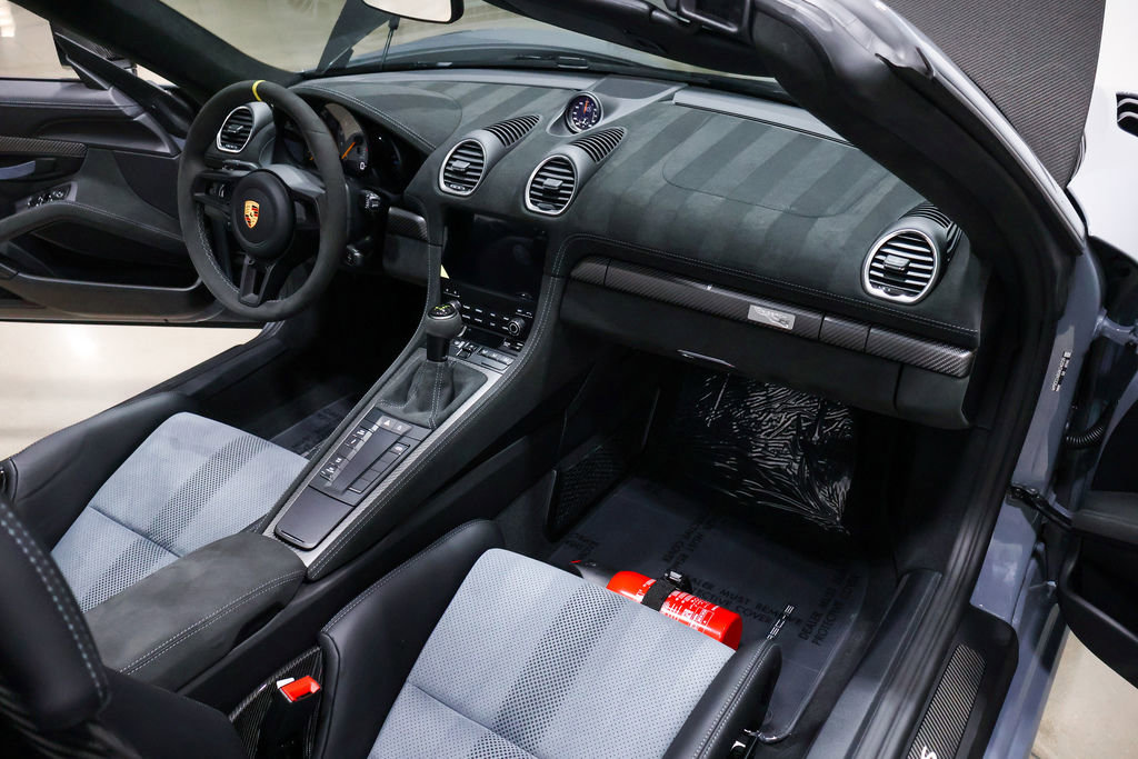 Used 2024 Porsche 718 Boxster Spyder RS w/ Weissach Package image 48