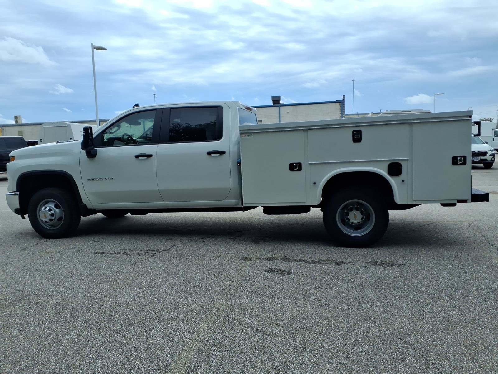 New 2026 Chevrolet Silverado 3500 W/T w/ WT Convenience Package AWD/4WD image 3