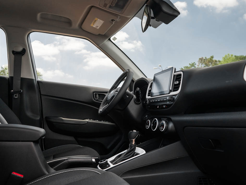 New 2026 Hyundai Venue SEL FWD image 10