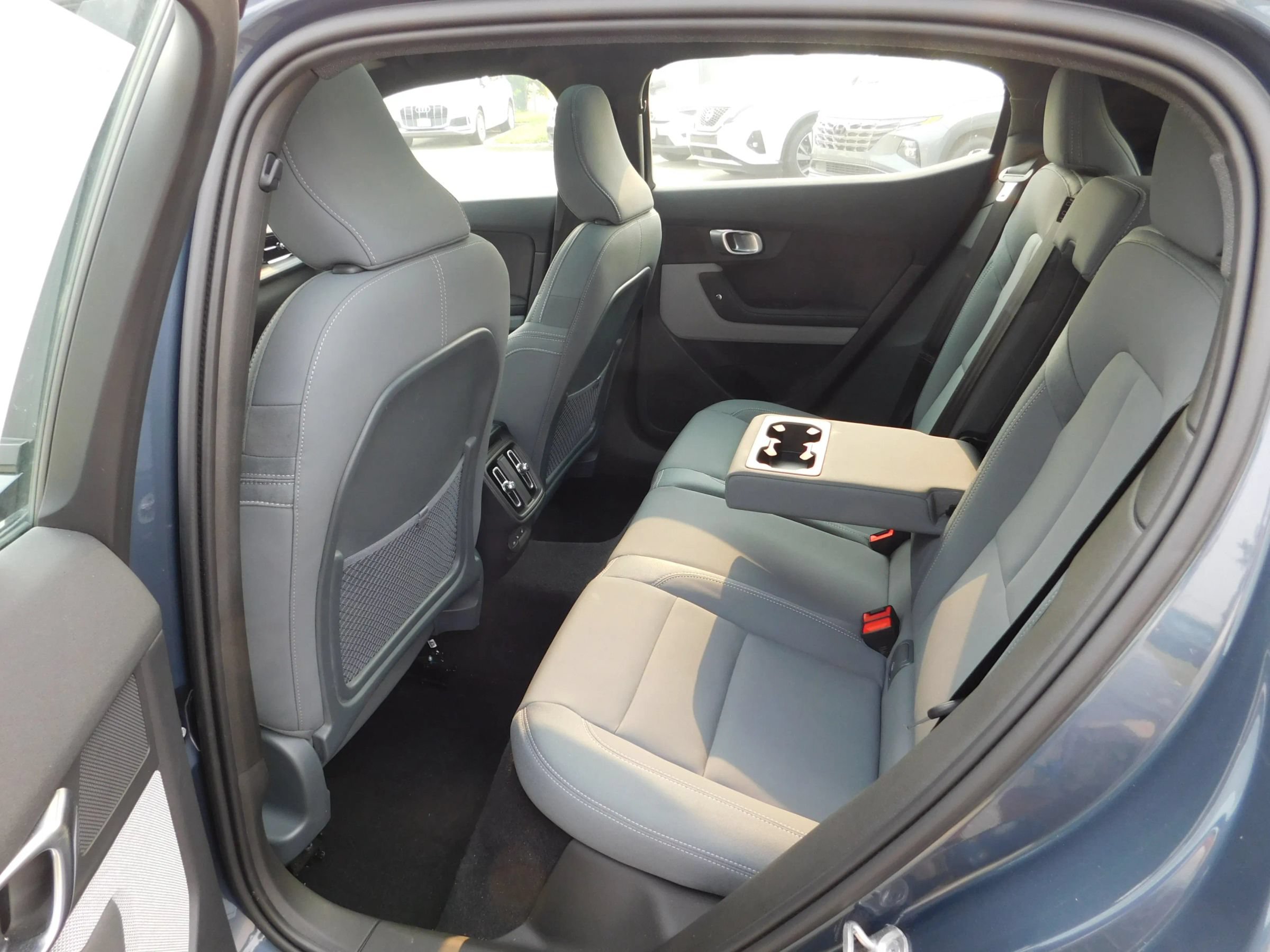 Used 2023 Polestar Polestar 2 AWD/4WD image 12