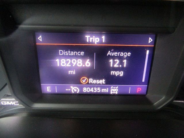 Used 2023 GMC Sierra 3500 SLT w/ SLT Premium Package AWD/4WD image 13