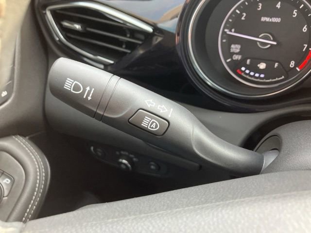 Used 2023 Buick Encore GX Essence w/ Experience Buick Package image 17