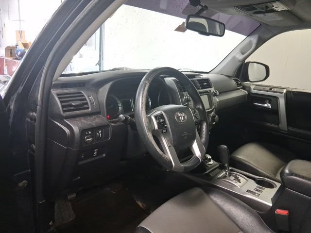 Used 2015 Toyota 4Runner SR5 Premium AWD/4WD image 28