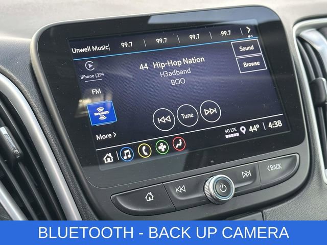 Used 2024 Chevrolet Malibu LT image 3