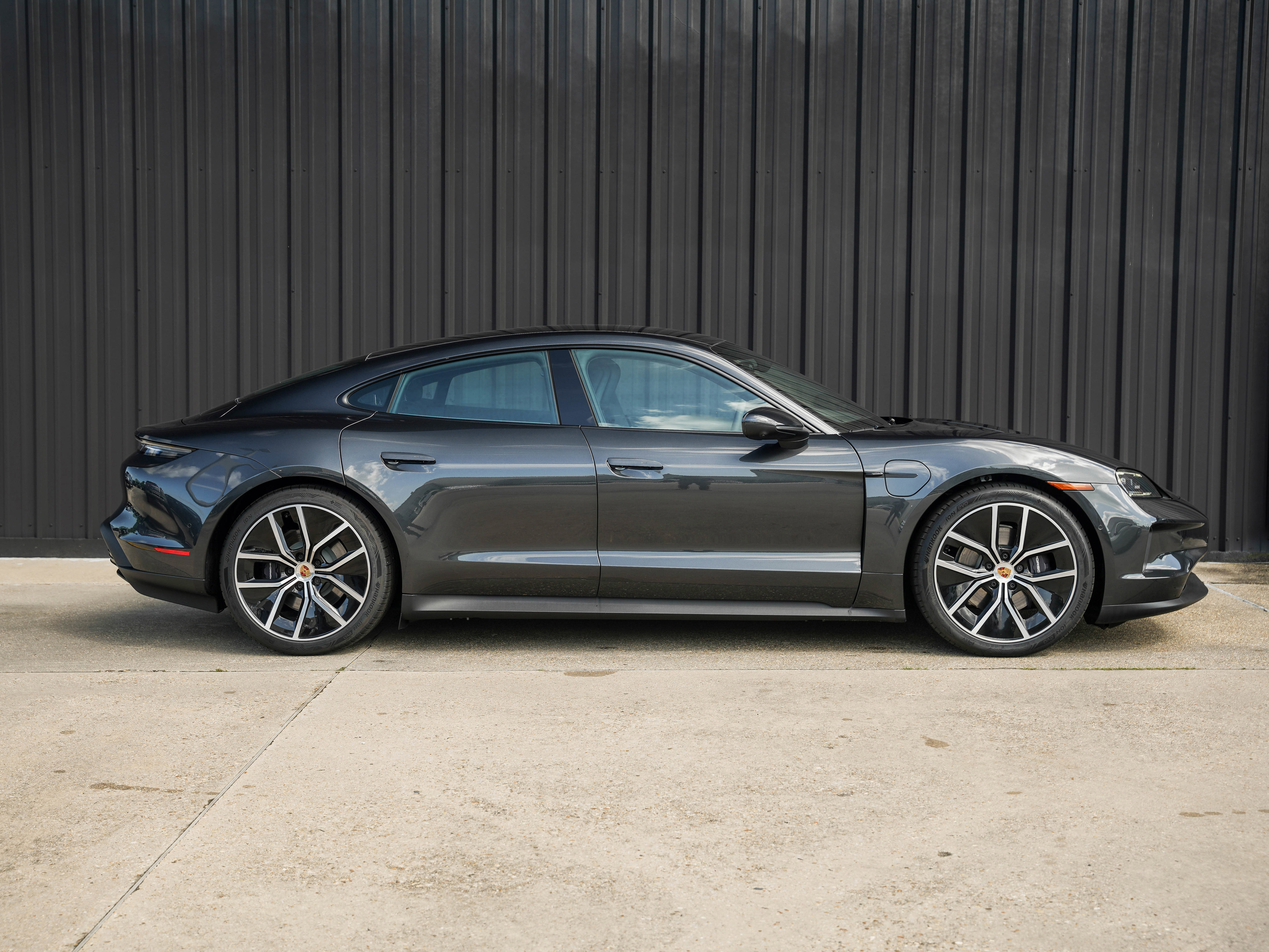 New 2025 Porsche Taycan 4 image 13