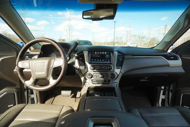 Used 2018 GMC Yukon Denali w/ Denali Ultimate Package image 28