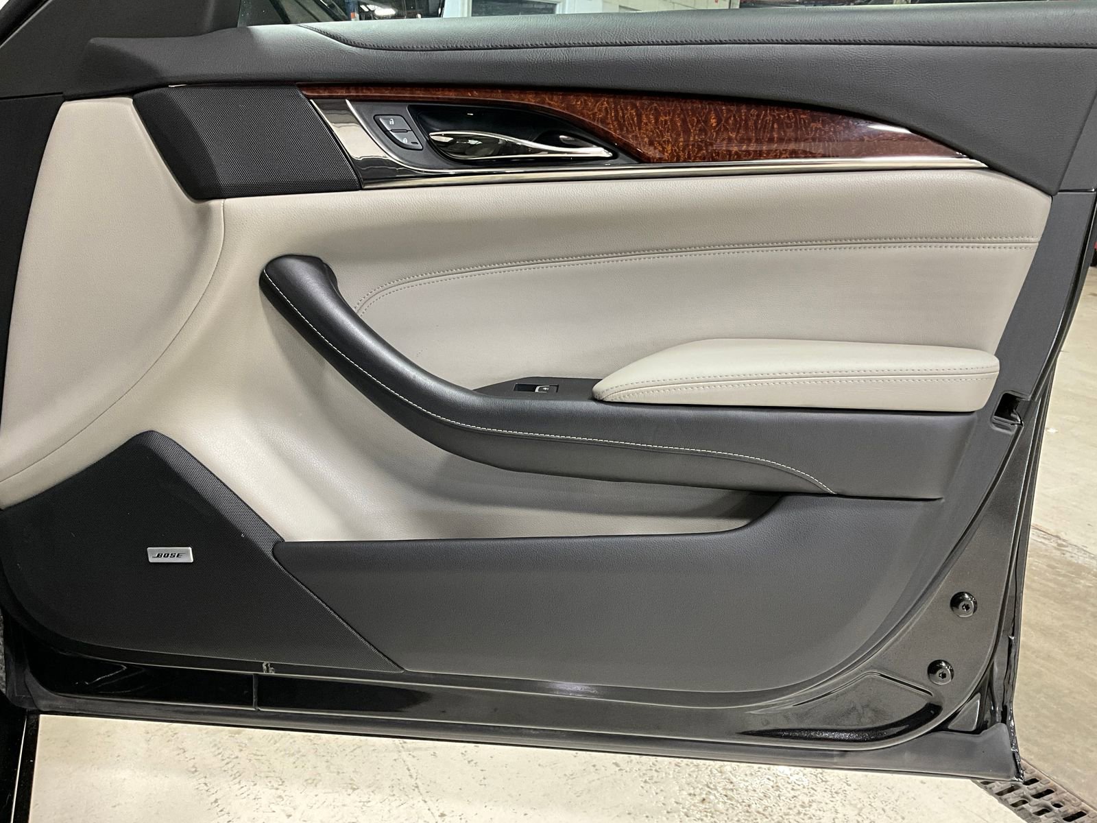 Used 2014 Cadillac CTS Luxury AWD/4WD image 23