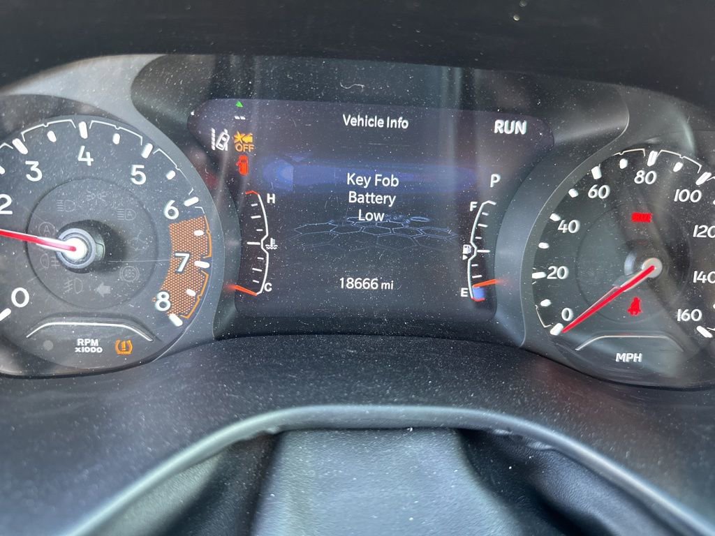 Used 2023 Jeep Compass Limited image 9