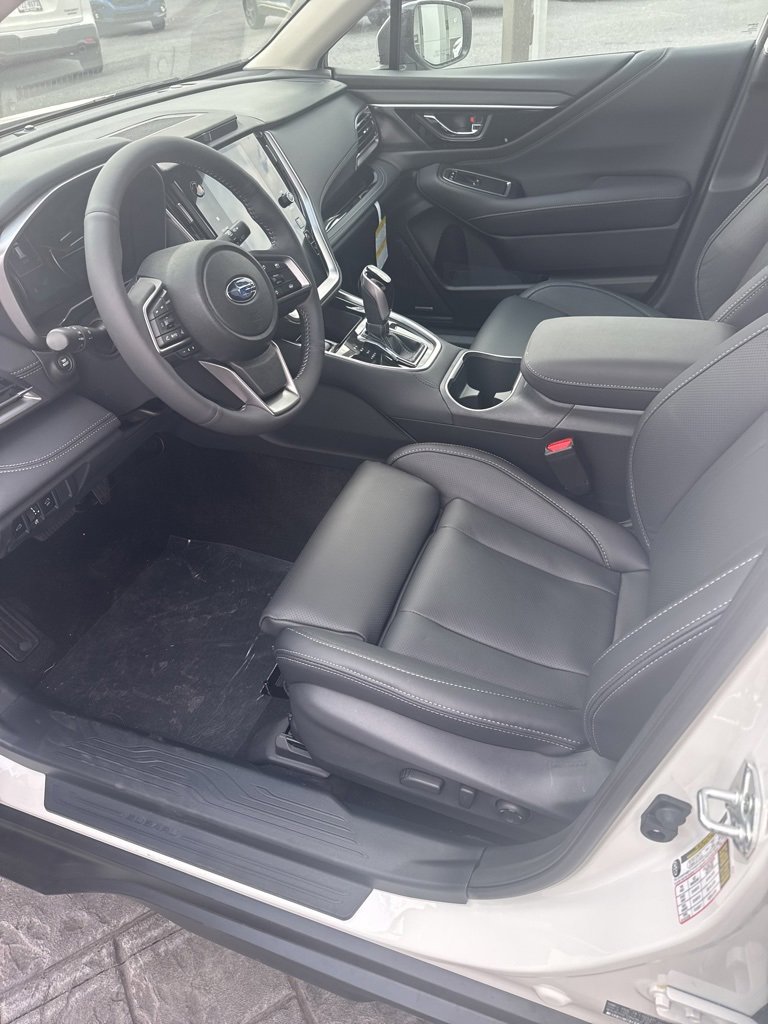 New 2025 Subaru Outback Touring image 4