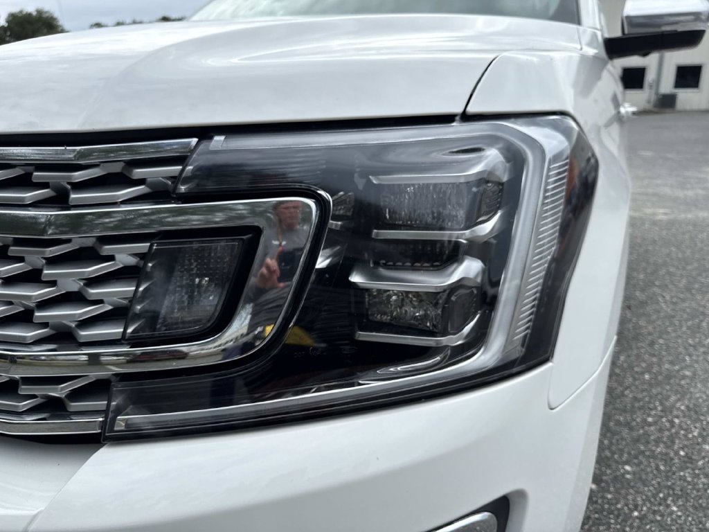 Used 2021 Ford Expedition Platinum AWD/4WD image 9