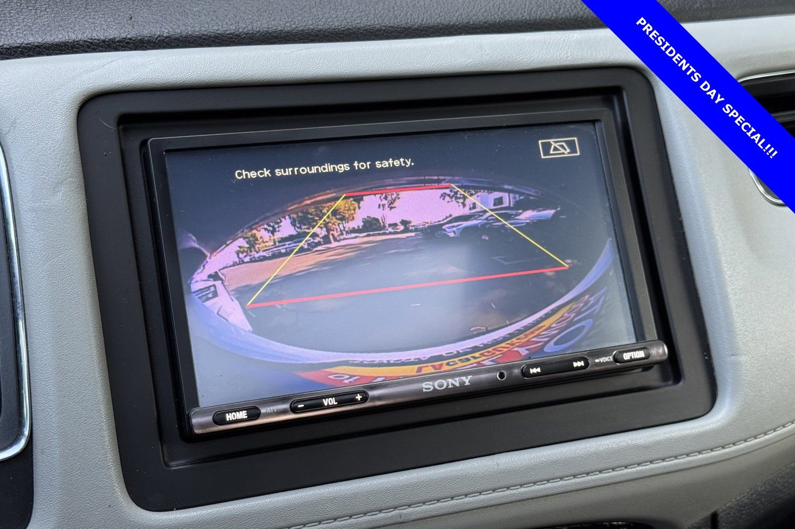 Used 2022 Honda HR-V EX image 17