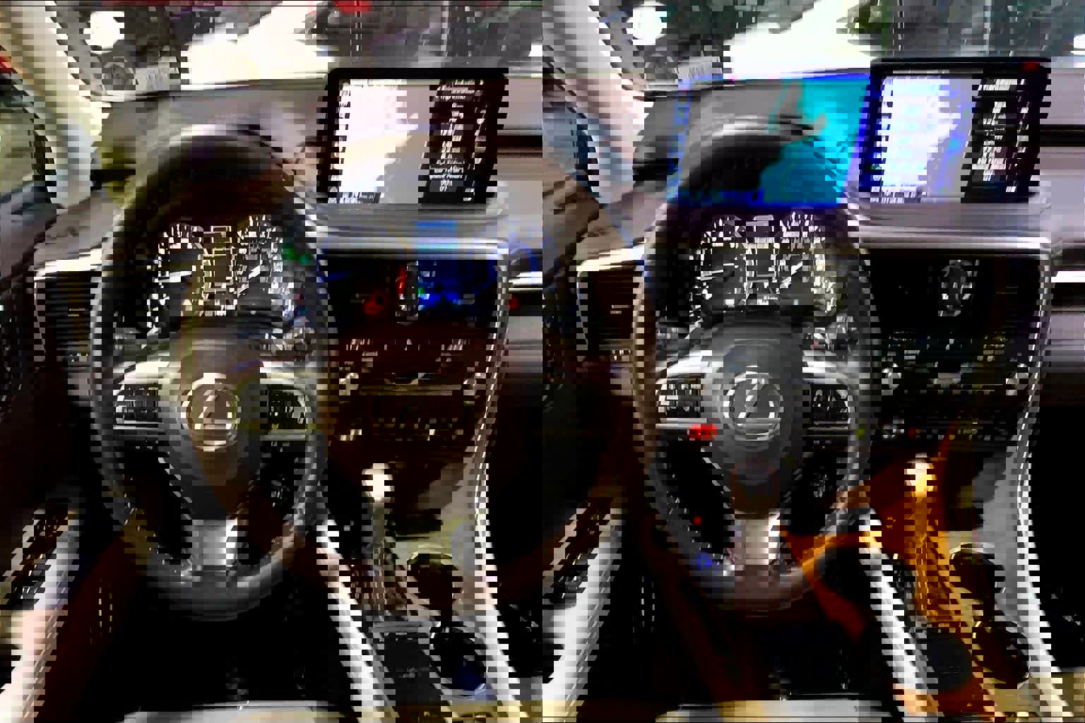 Used 2020 Lexus RX 350 AWD w/ Premium Package image 6