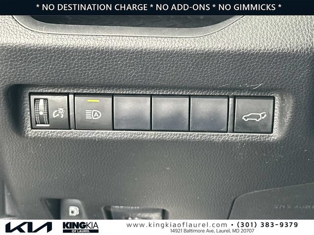 Used 2020 Toyota RAV4 XLE w/ Convenience Package AWD/4WD image 14
