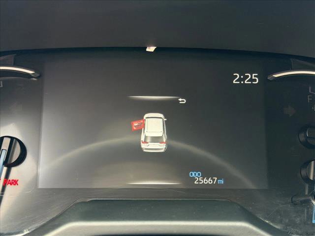 Used 2025 Toyota RAV4 LE AWD/4WD image 16