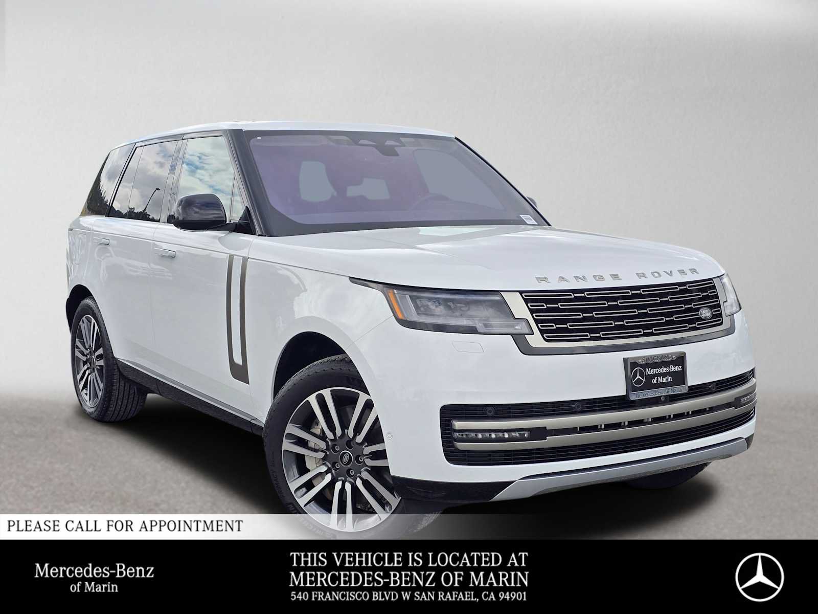 Used 2023 Land Rover Range Rover SE AWD/4WD image 1