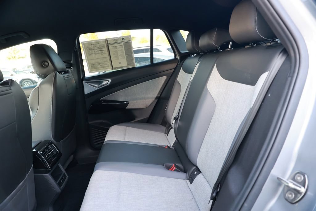 Used 2023 Volkswagen ID.4 Pro RWD image 34