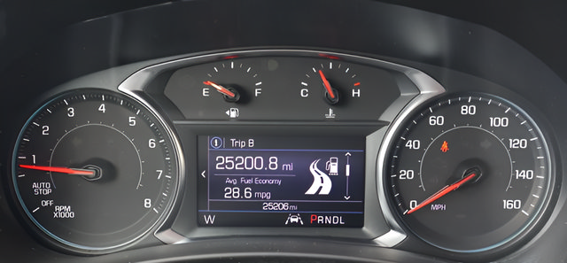 Used 2022 Chevrolet Equinox LT FWD image 22