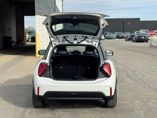 New 2026 MINI Cooper 2-Door Hardtop image 30