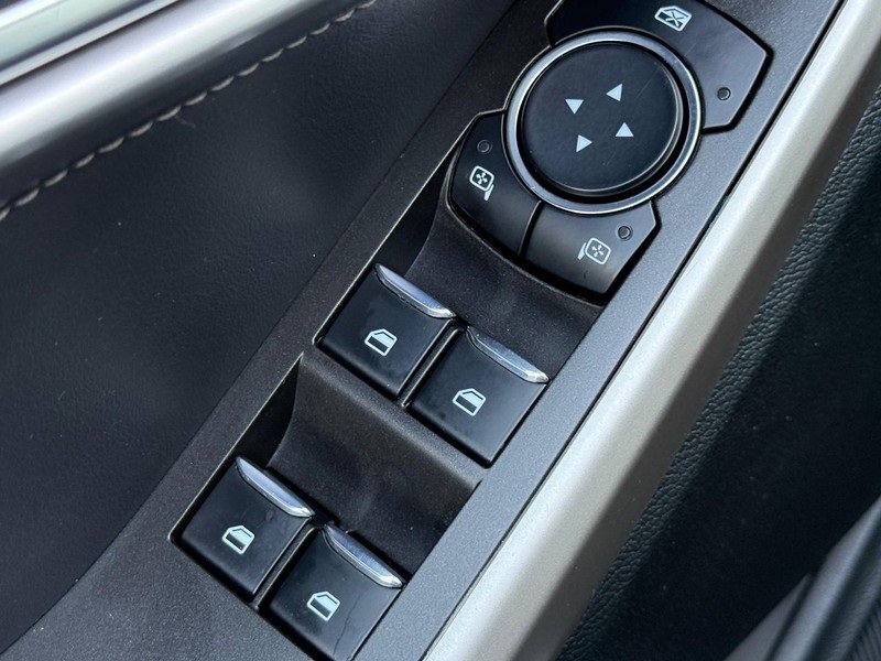 Certified 2023 Ford Explorer XLT image 22