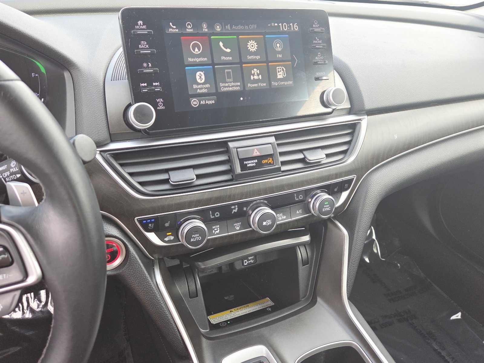 Used 2018 Honda Accord Touring image 28