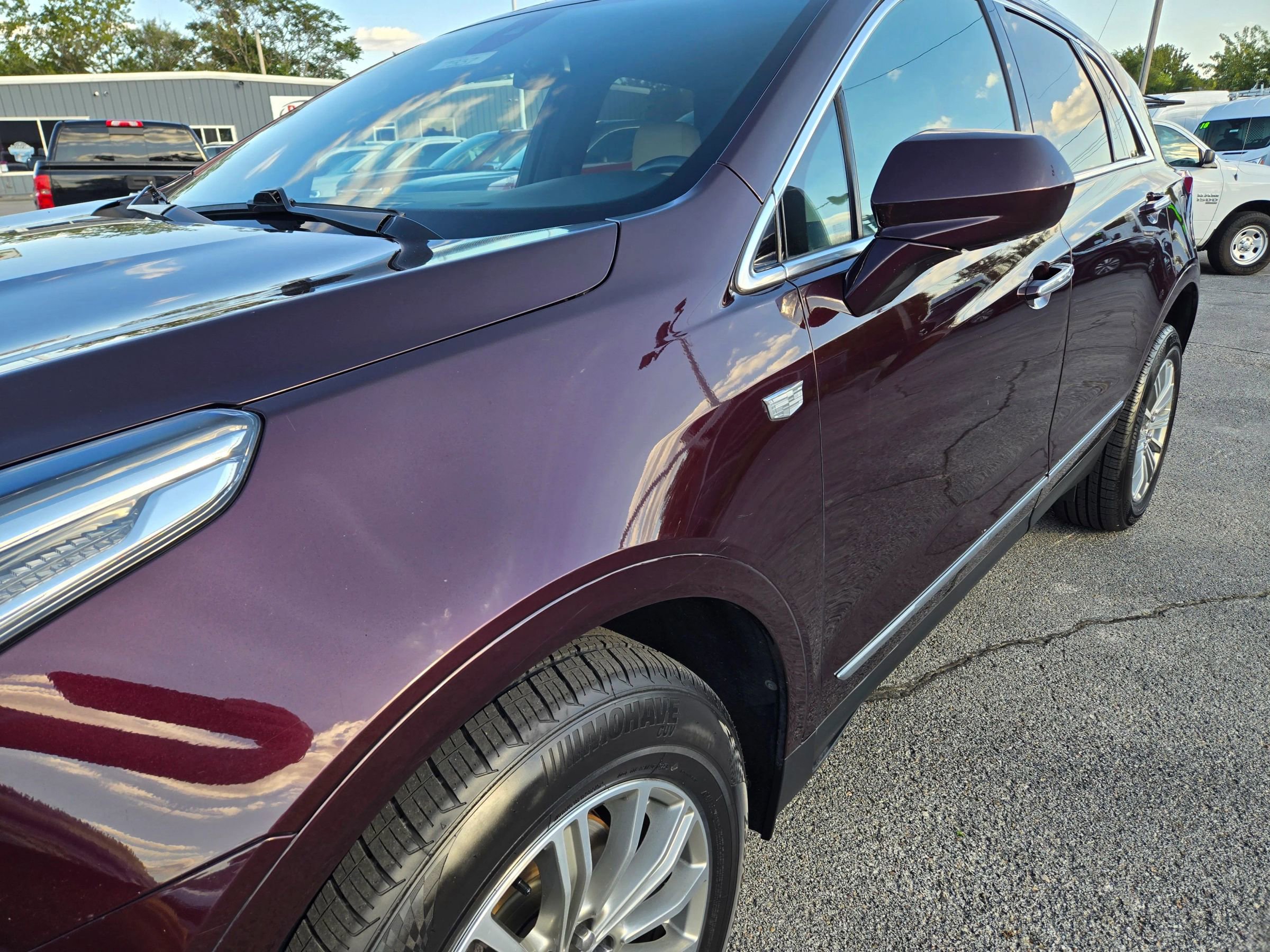 Used 2017 Cadillac XT5 Luxury w/ Driver Awareness Package AWD/4WD image 25