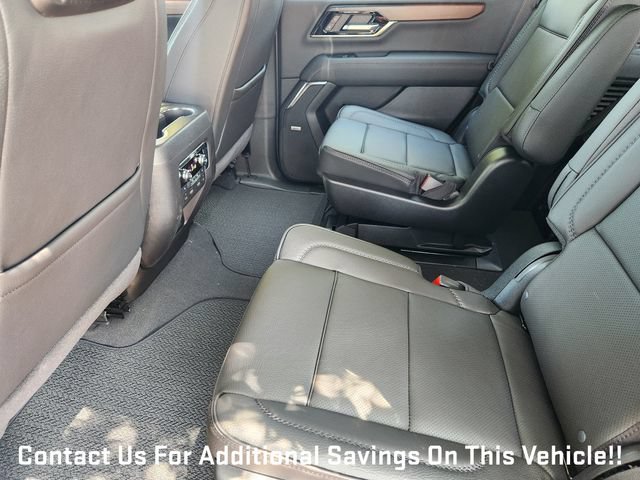 New 2026 GMC Yukon Denali w/ Denali Reserve Package AWD/4WD image 21
